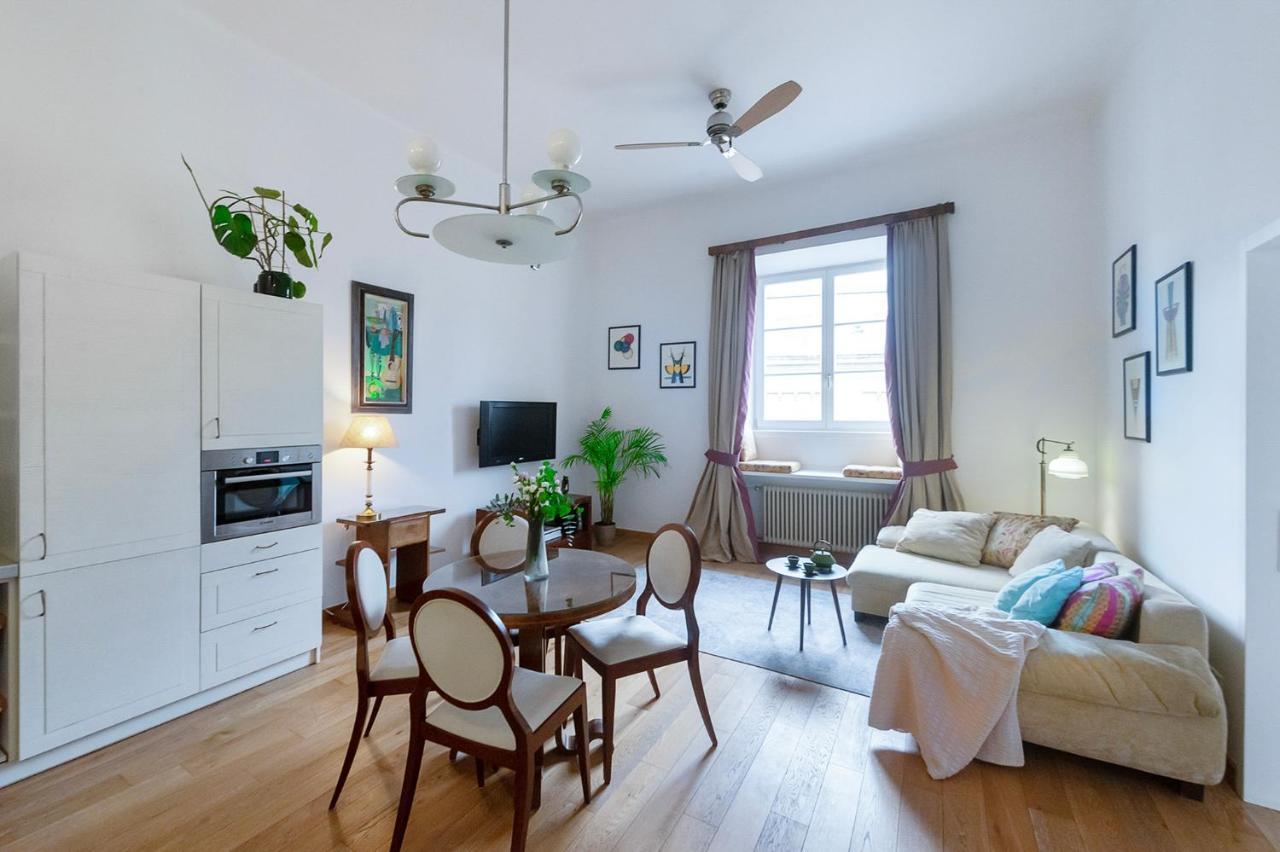 Grand Theatre Premium Apartment. Super Central. Варшава Екстериор снимка
